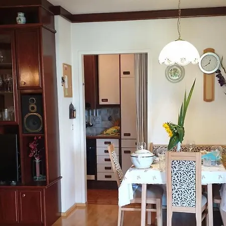 Nette-2-schlafzimmer-wohnung-in-klagenfurt-am-woerther-see